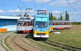 An der Wohnsiedlung Ilijanzi enden die SL 11 und 12. Die SL 11 wird fast ausschliesslich mit den 20 modernisierten Z�gen Tatra T4D-C/B4D-C betrieben, die 2011 aus Halle �bernommen wurden. Am 13.09.2015 wartet hier auch ein ebenfalls modernisierter bulgarischer T6M-700(M) auf die n�chste Fahrt.